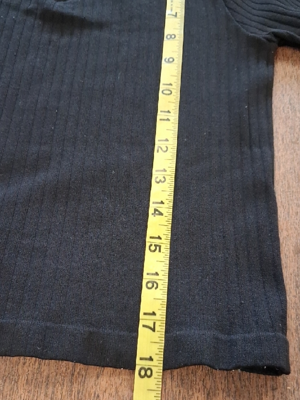 Bloom Seasons Black Ribbed Mock Neck Zip Top Size Medium - Picture 7 of 7